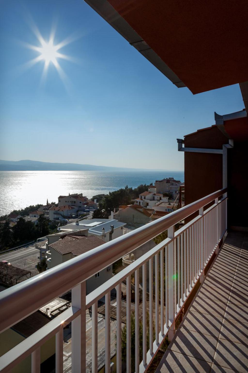Apartments Toni Омиш Экстерьер фото