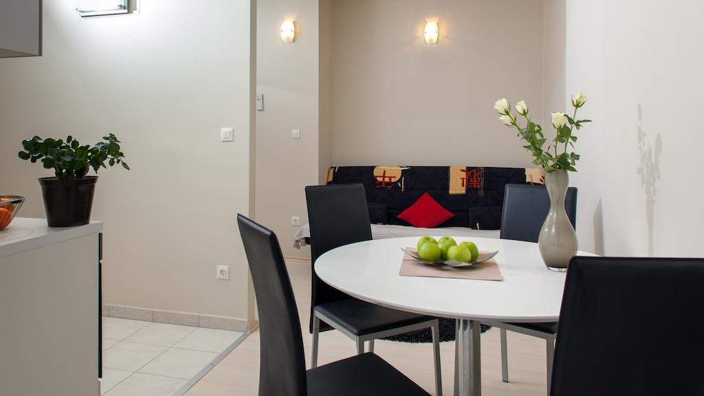 Apartments Toni Омиш Номер фото