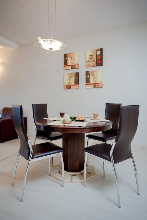 Apartments Toni Омиш Номер фото